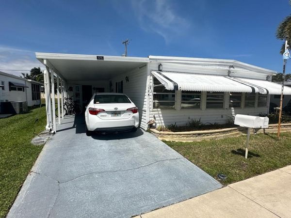 4300 SE Saint Lucie Boulevard, Unit 175, Stuart, FL 34997