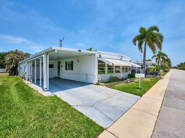 4300 SE Saint Lucie Boulevard, Unit 175, Stuart, FL 34997