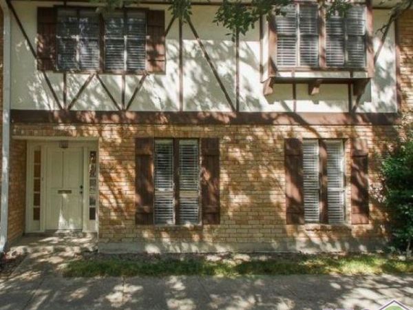 7131 Winthrop Ave, Baton Rouge, LA 70806