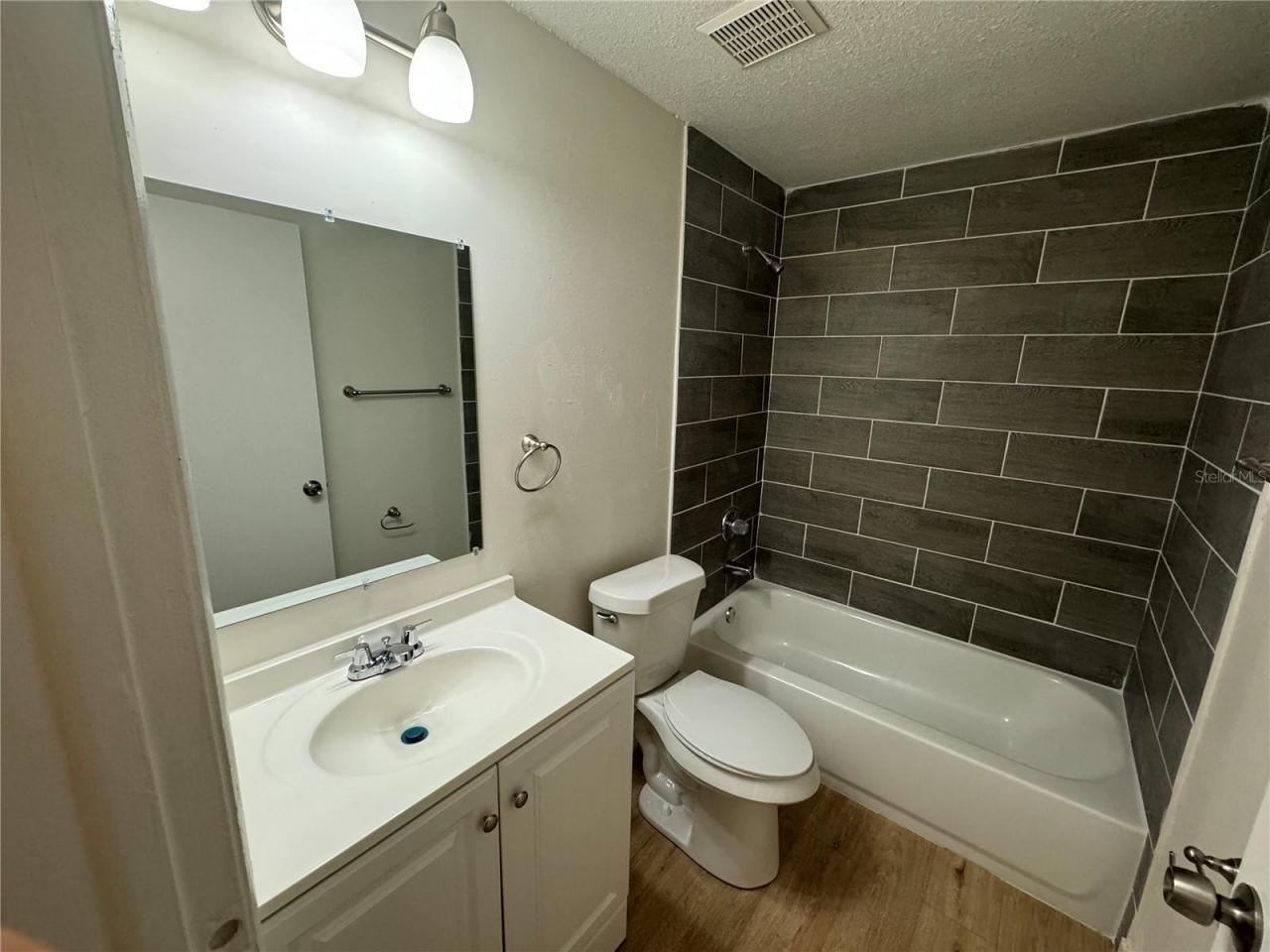 4945 Sanoma Village, Unit B, Orlando, FL 32808 Photo