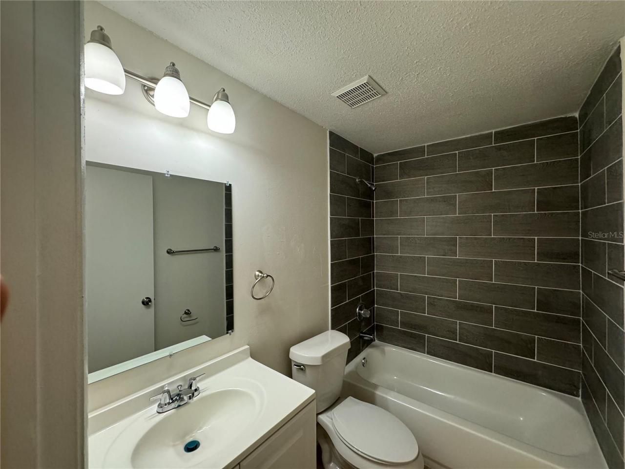 4945 Sanoma Village, Unit B, Orlando, FL 32808 Photo