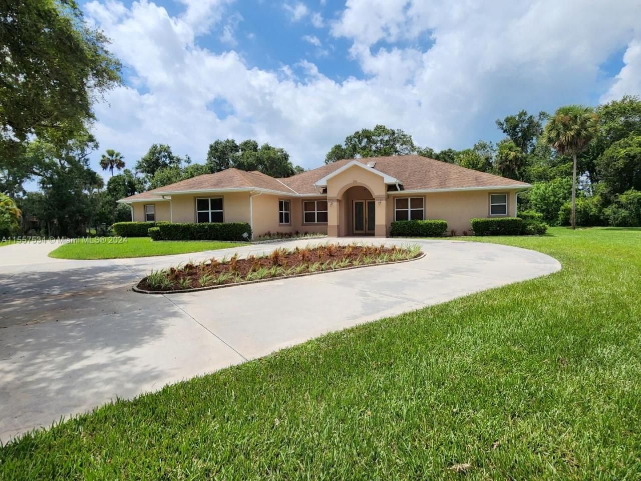 2526 SW 21st Ct., Okeechobee, FL 34974 Photo