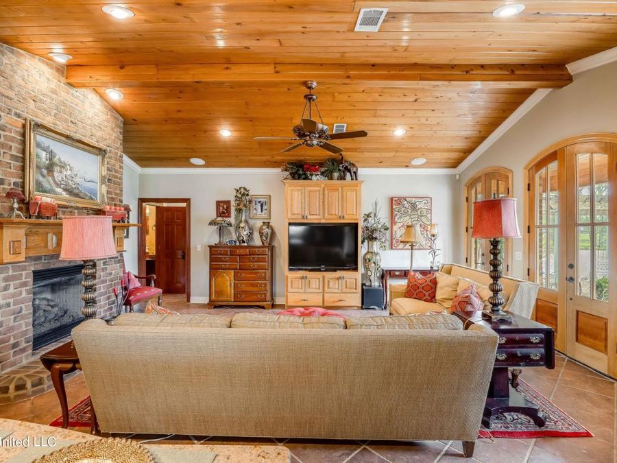 Property Image 51