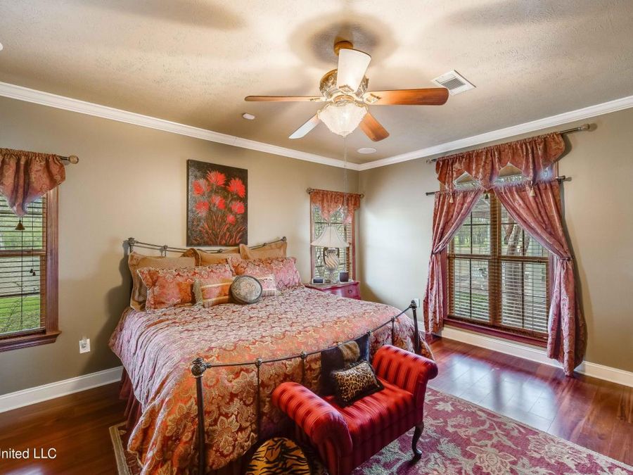 Property Image 54