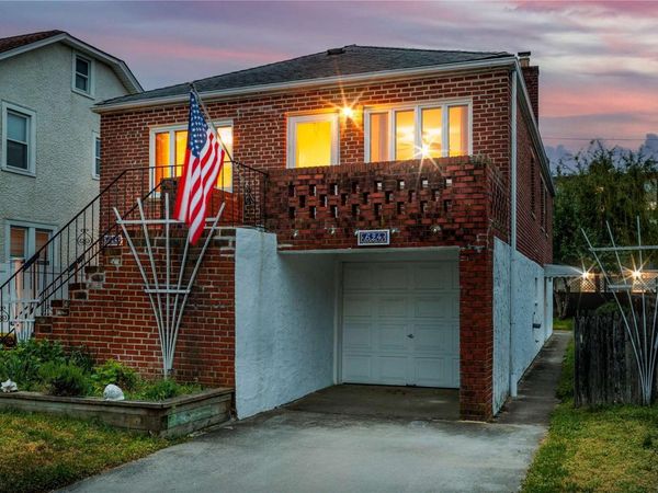 624 W Beech Street, Long Beach, NY 11561