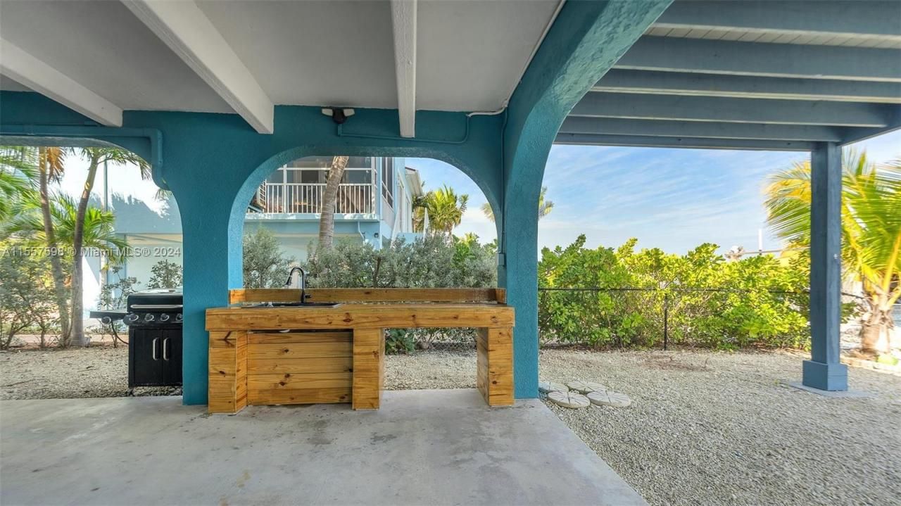 441 La Fitte Rd, Torch Key, FL 33042 Photo