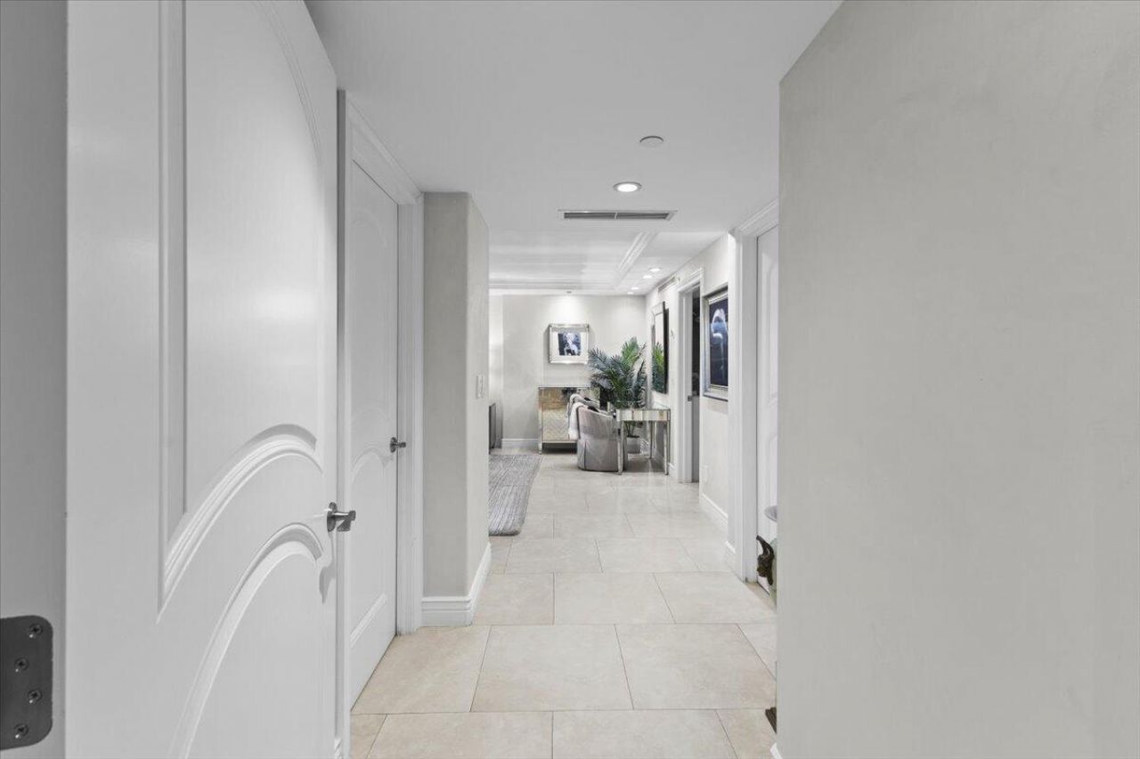 4605 S Ocean Boulevard, Unit 3b, Highland Beach, FL 33487 Photo