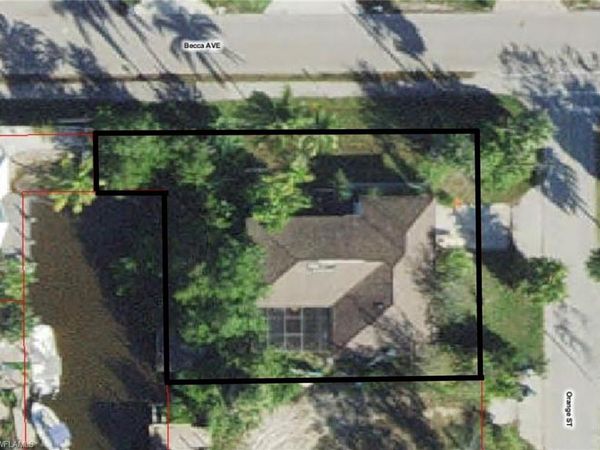 2918 Orange ST, NAPLES, FL 34112