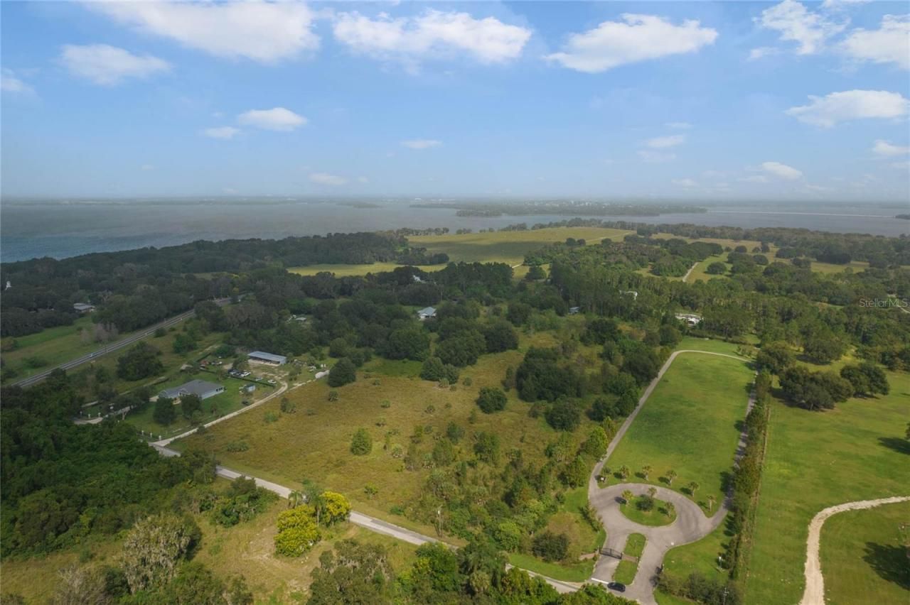 County Road 48, Yalaha, FL 34797 Photo