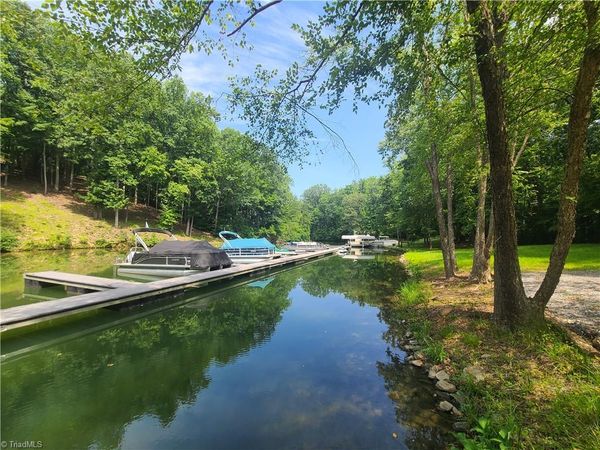 450 Crossing Creek Drive, Belews Creek, NC 27009