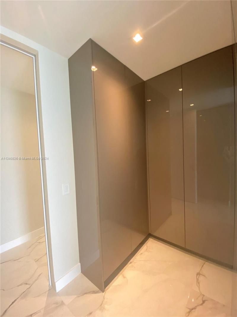 18975 Collins Ave, Unit 3605, Sunny Isles Beach, FL 33160 Photo