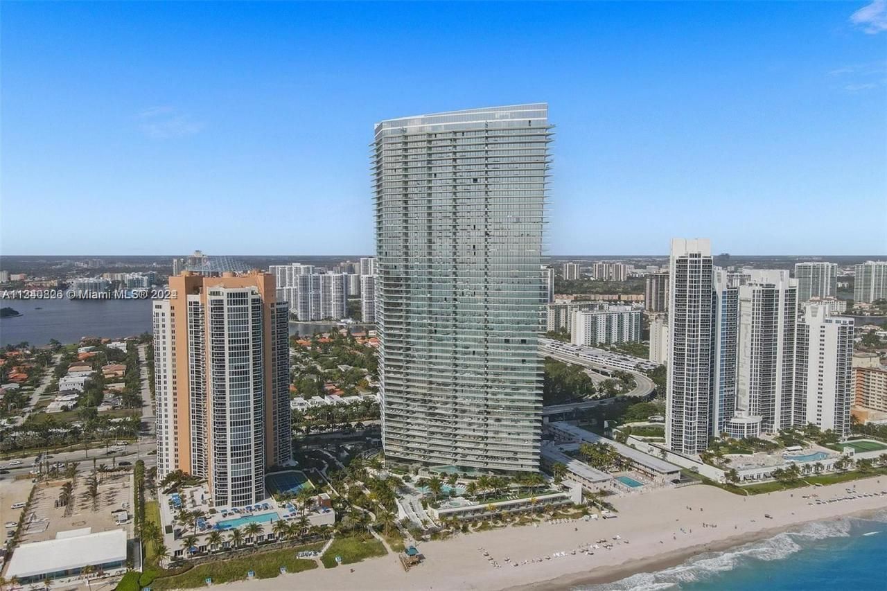 18975 Collins Ave, Unit 3605, Sunny Isles Beach, FL 33160 Photo