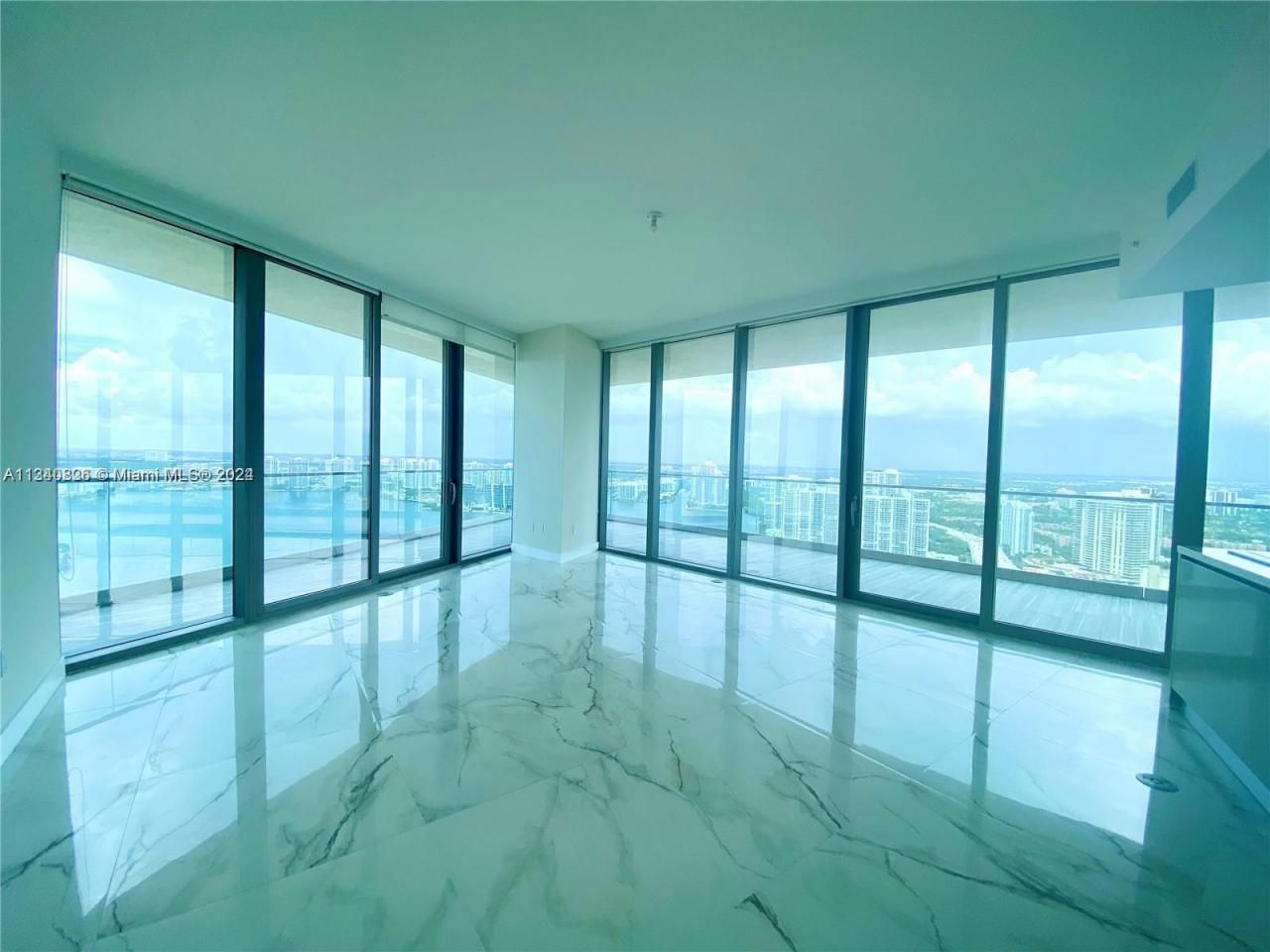 18975 Collins Ave, Unit 3605, Sunny Isles Beach, FL 33160 Photo