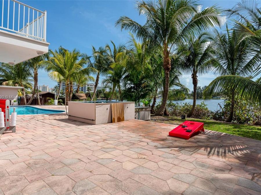 Property Image 64