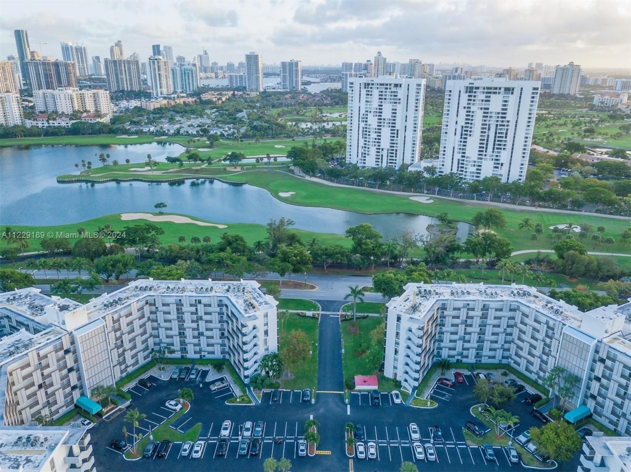 3401 N Country Club Dr, Unit 406, Aventura, FL 33180 Photo