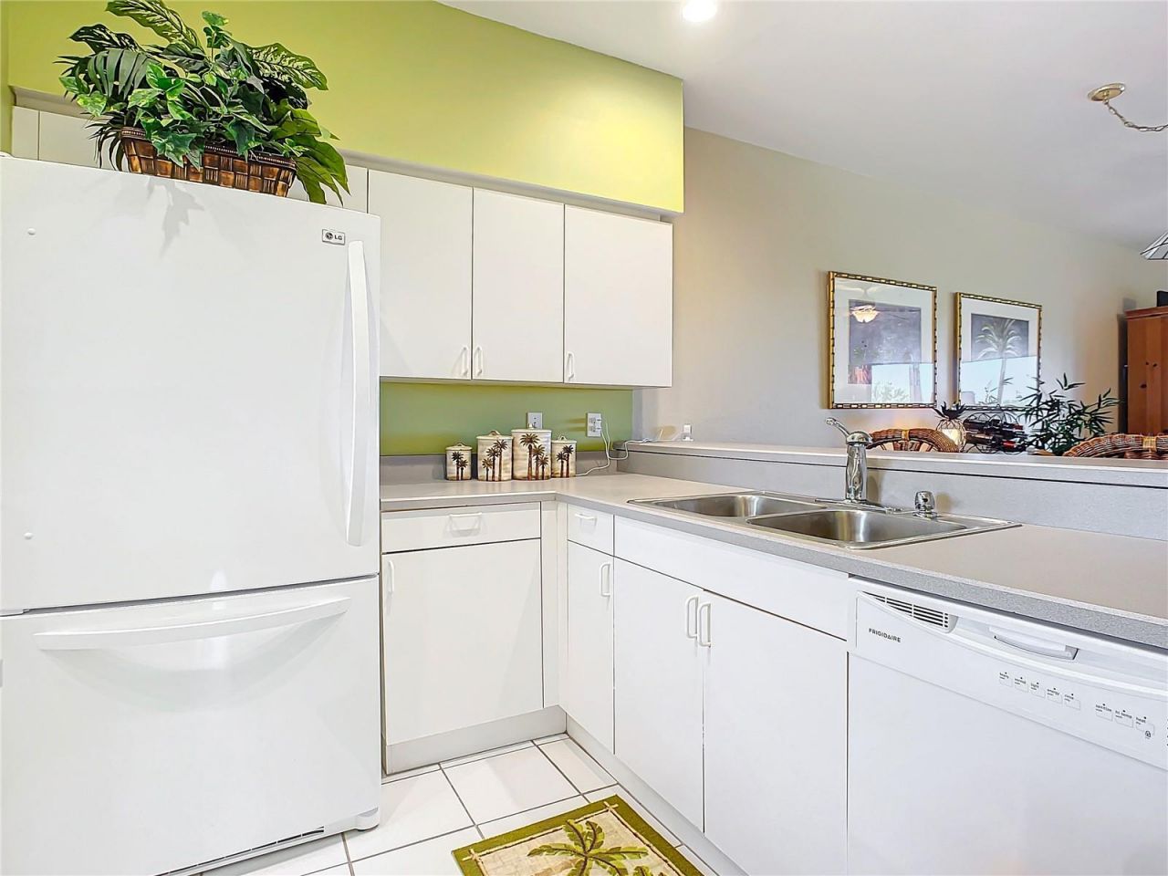 2700 N Peninsula Avenue, Unit 536, New Smyrna Beach, FL 32169 Photo