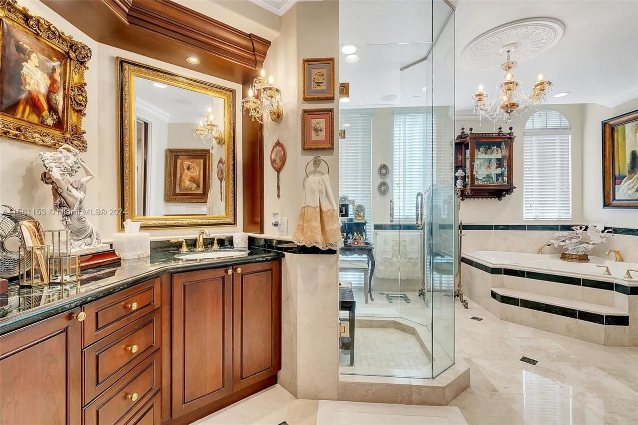 600 Coral Way, Unit 5, Coral Gables, FL 33134 Photo