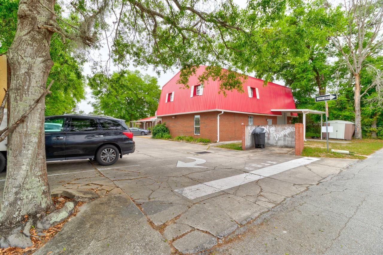 2820 Howland Boulevard, Deltona, FL 32725 Photo