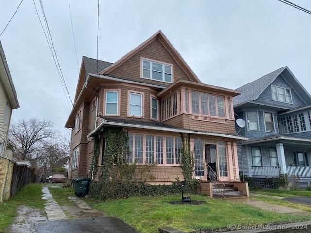 376 Seaview, Bridgeport, CT 06607 Main Photo