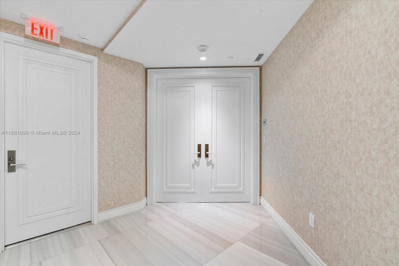 17901 Collins Avenue, Unit 902, Sunny Isles Beach, FL 33160 Photo