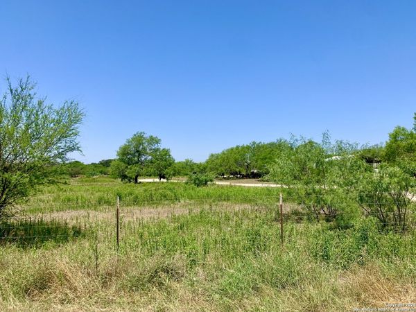 4703 Scenic Lake Dr, Schertz, TX 78154