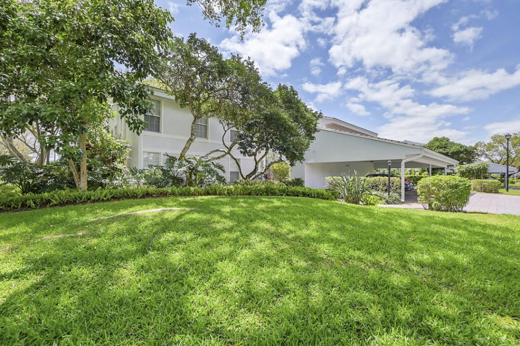 6245 Old Court Road, Unit 202, Boca Raton, FL 33433 Photo