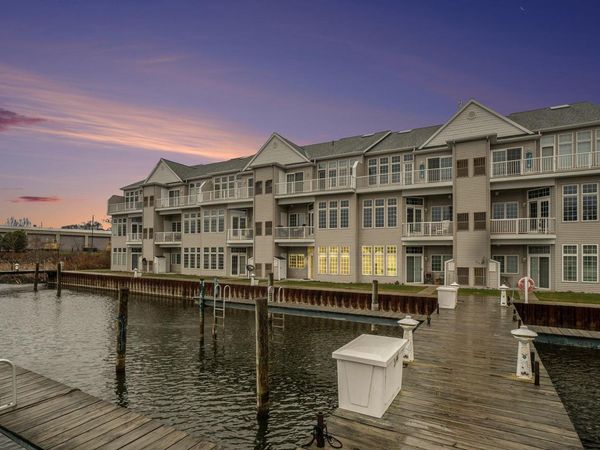 2411 Lake Avenue, Unit 43, North Muskegon, MI 49445