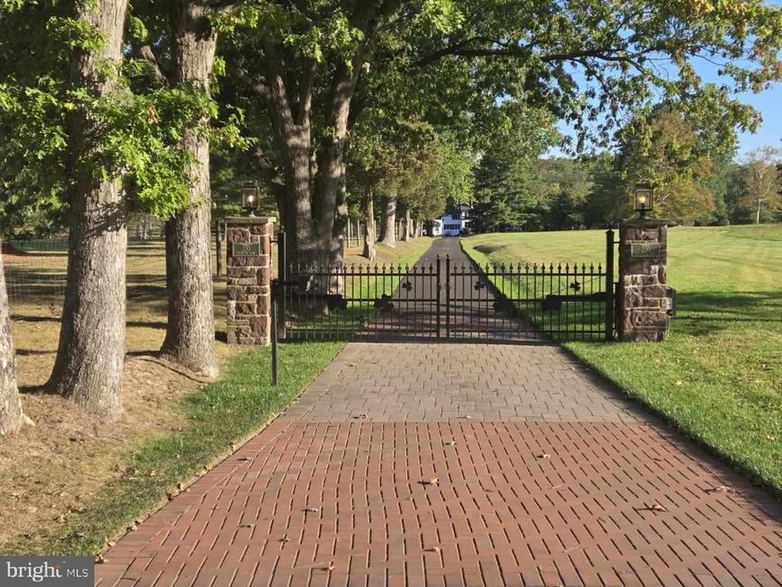 220 Stoopville Road, Newtown, PA 18940 Main Photo