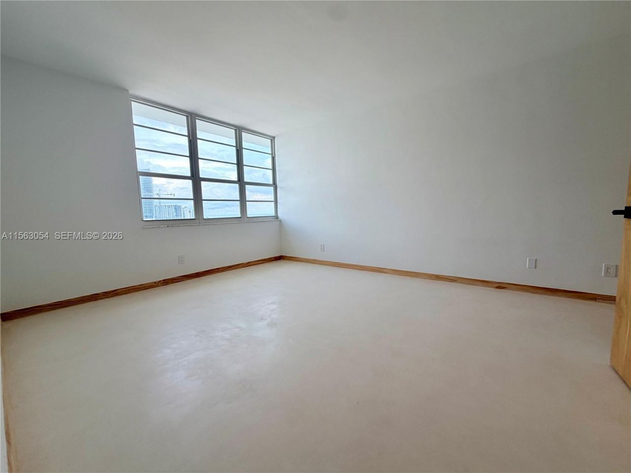 100 Lincoln Rd, Unit 1241, Miami Beach, FL 33139 Photo