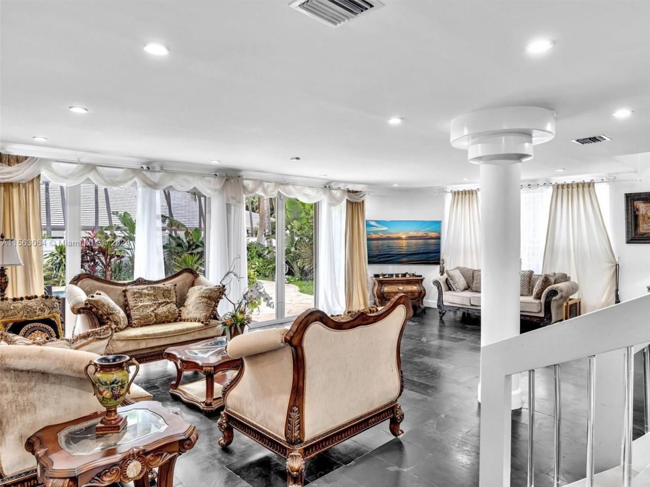 616 Ocean Blvd, Golden Beach, FL 33160 Photo