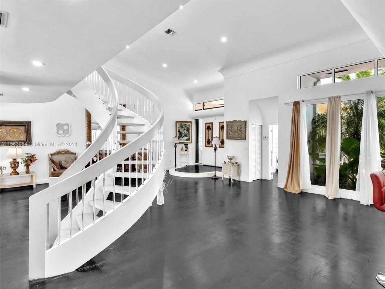 616 Ocean Blvd, Golden Beach, FL 33160 Photo