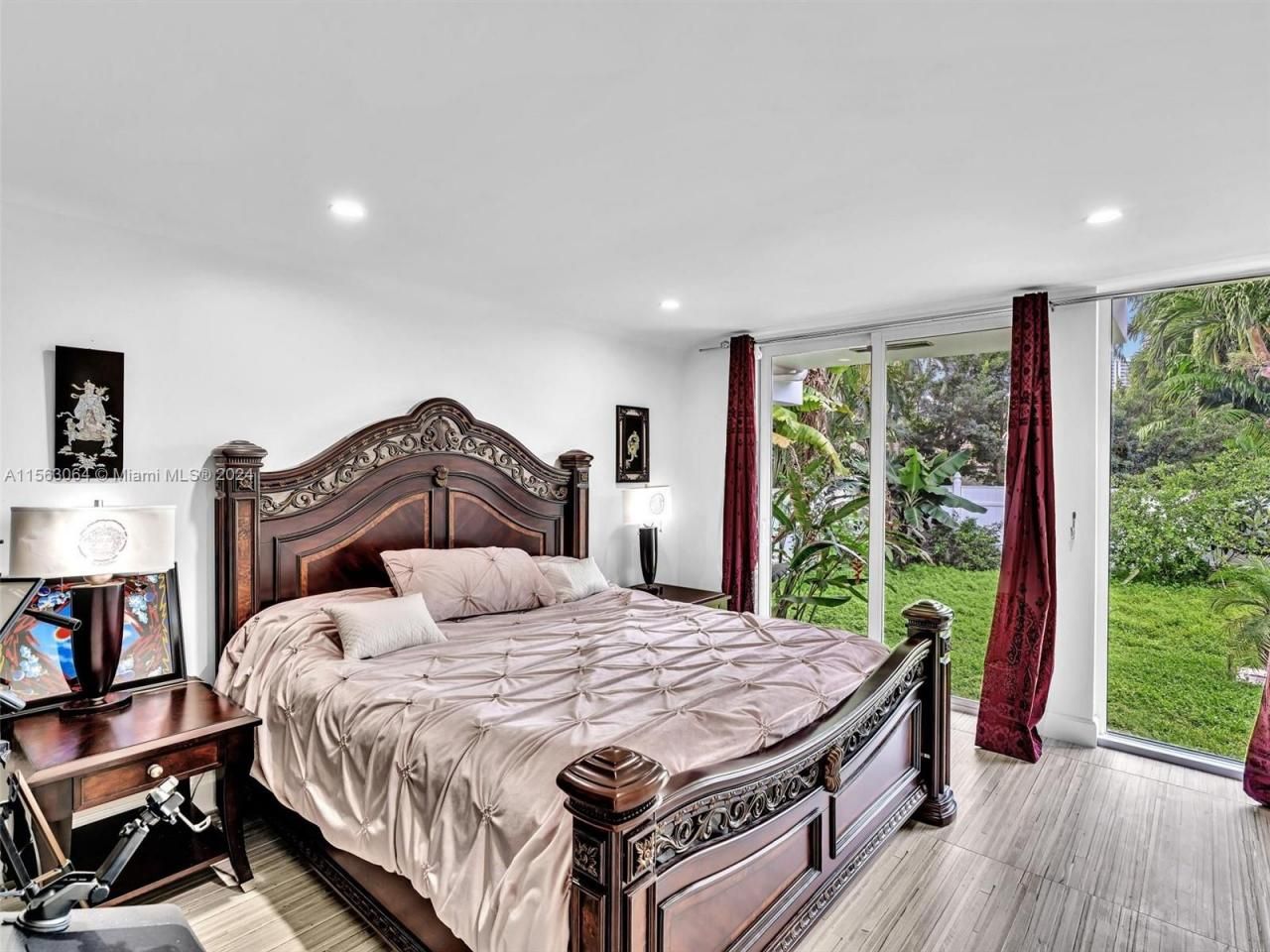 616 Ocean Blvd, Golden Beach, FL 33160 Photo