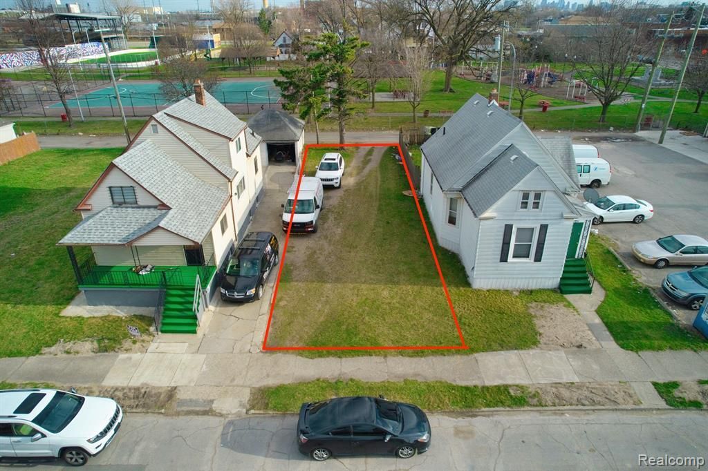 2946 Goodson Street, Hamtramck, MI 48212 Main Photo