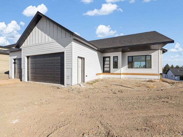 3408 TAYLOR MADE DR, Rapid City, SD 57703