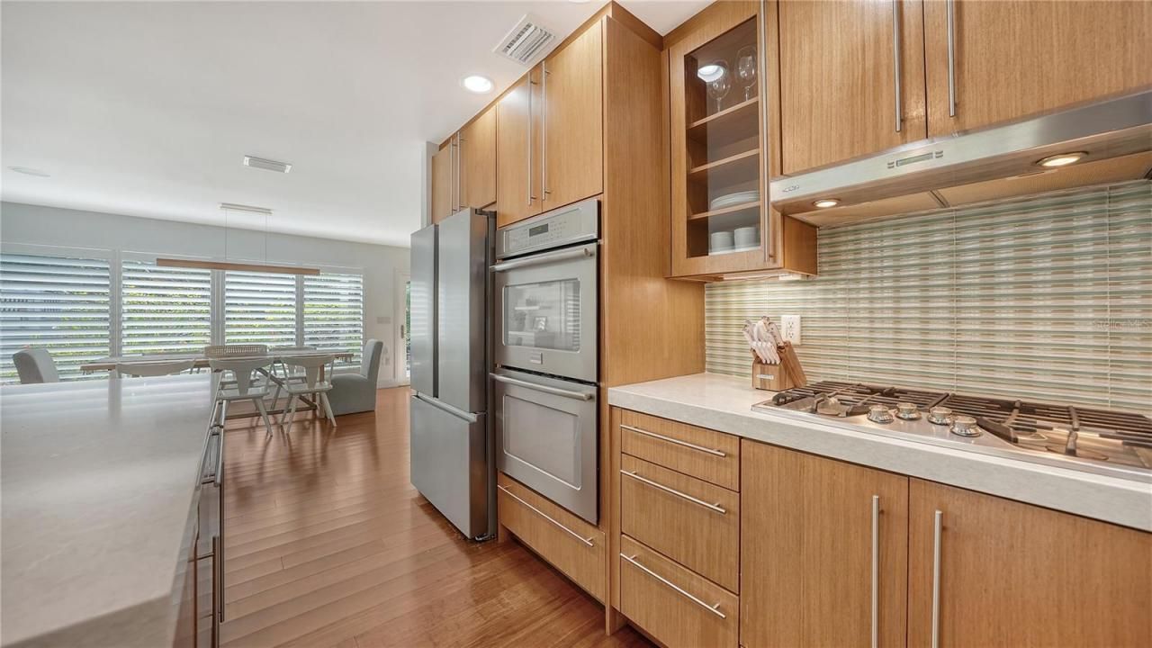 425 Mckinley Drive, Sarasota, FL 34236 Photo