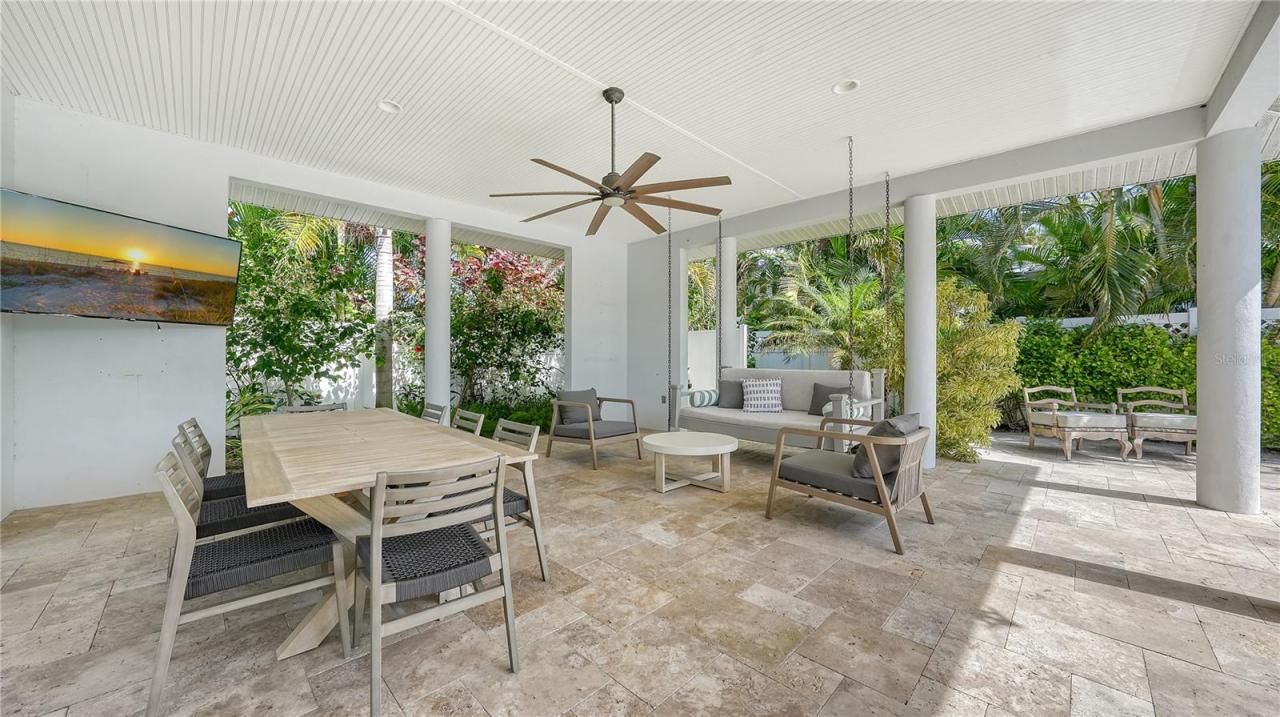 425 Mckinley Drive, Sarasota, FL 34236 Photo