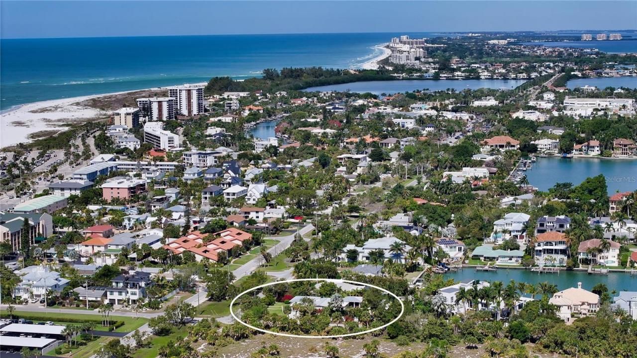 425 Mckinley Drive, Sarasota, FL 34236 Photo