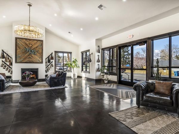 19885 7th Street, Bend, OR 97703