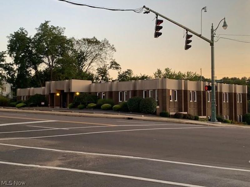 2223 Fulton Road NW, Canton, OH 44709 Photo 1