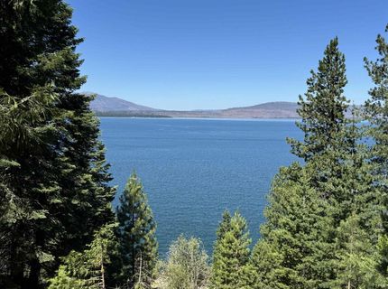 821 Lassen View Drive, Lake Almanor, CA 96137 Photo