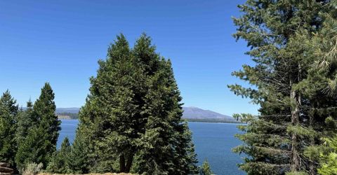 821 Lassen View Drive, Lake Almanor, CA 96137 Photo