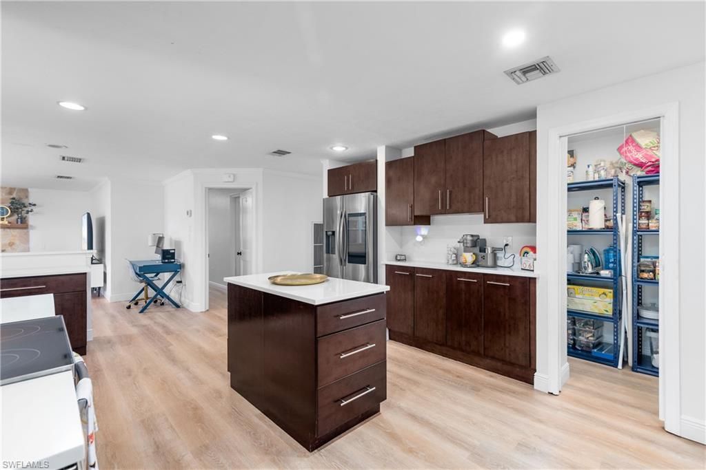 237 Burning Tree Dr, Naples, FL 34105 Photo