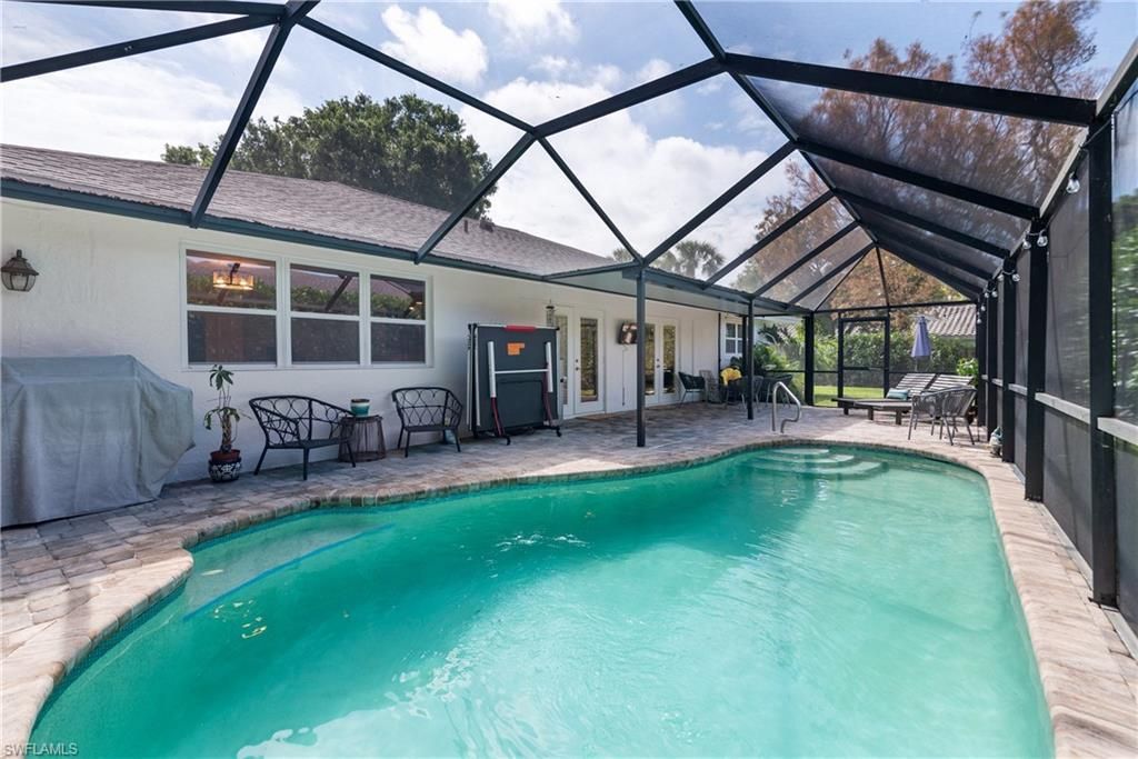237 Burning Tree Dr, Naples, FL 34105 Photo
