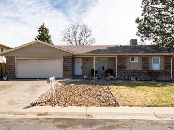 1996 S Olathe Street, Aurora, CO 80013