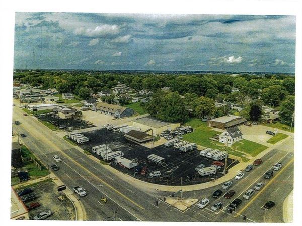 1209 S Belt Highway, St Joseph, MO 64507