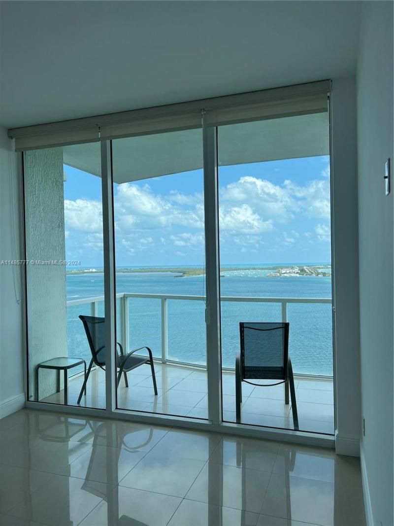 218 SE 14th Street, Unit TS107, Miami, FL 33131 Photo