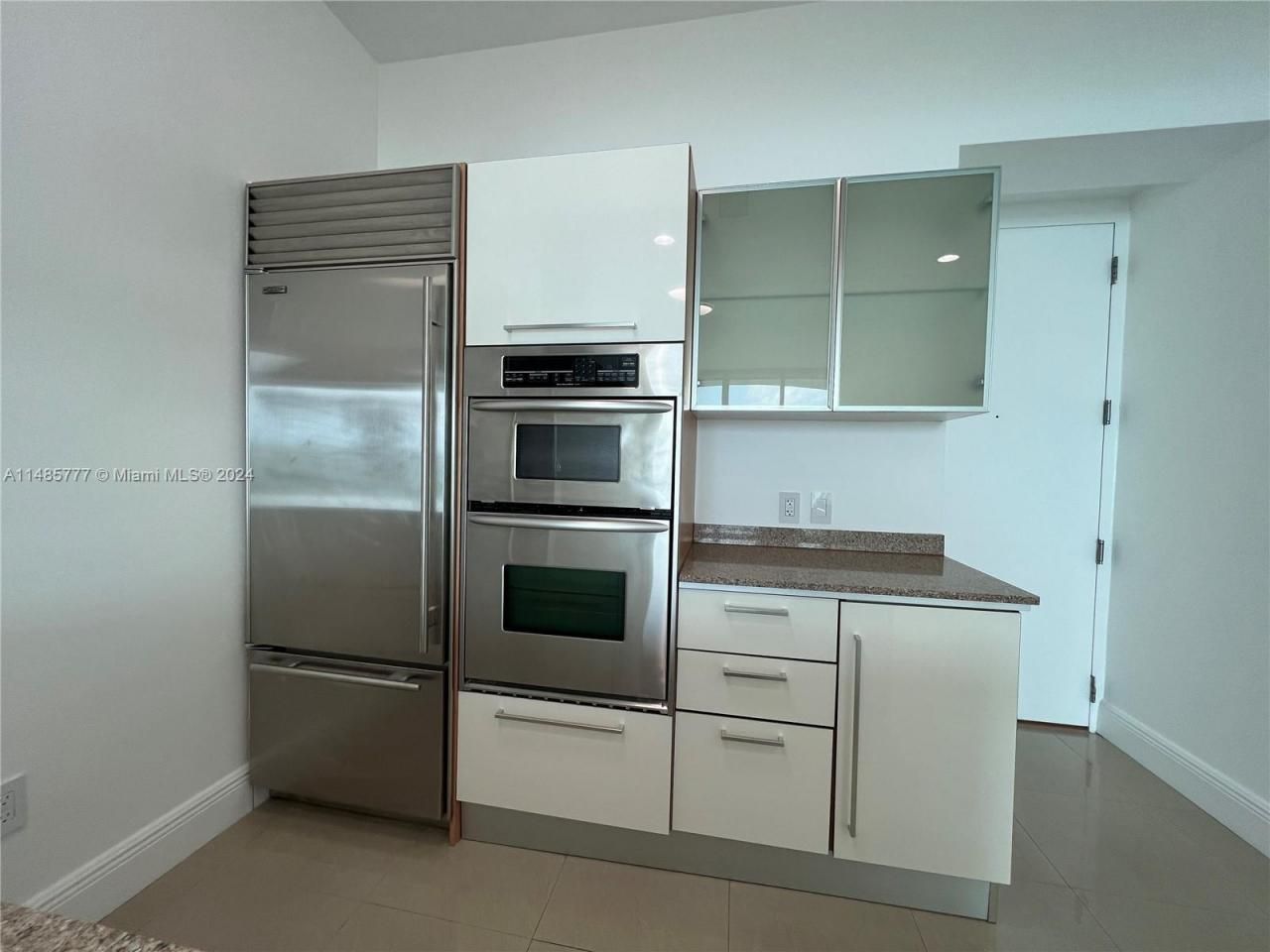 218 SE 14th Street, Unit TS107, Miami, FL 33131 Photo
