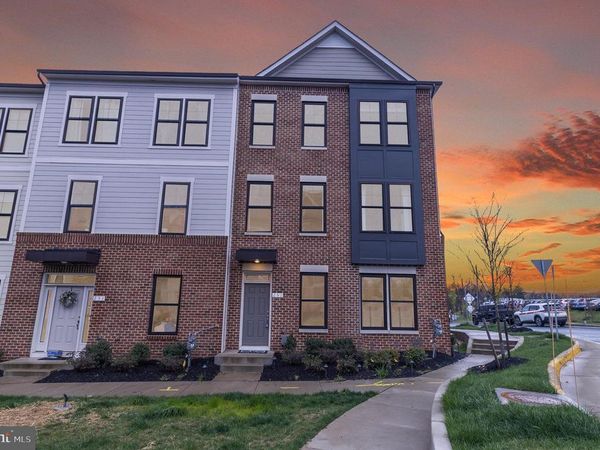 251 WILLIS STREET, FREDERICKSBURG, VA 22401