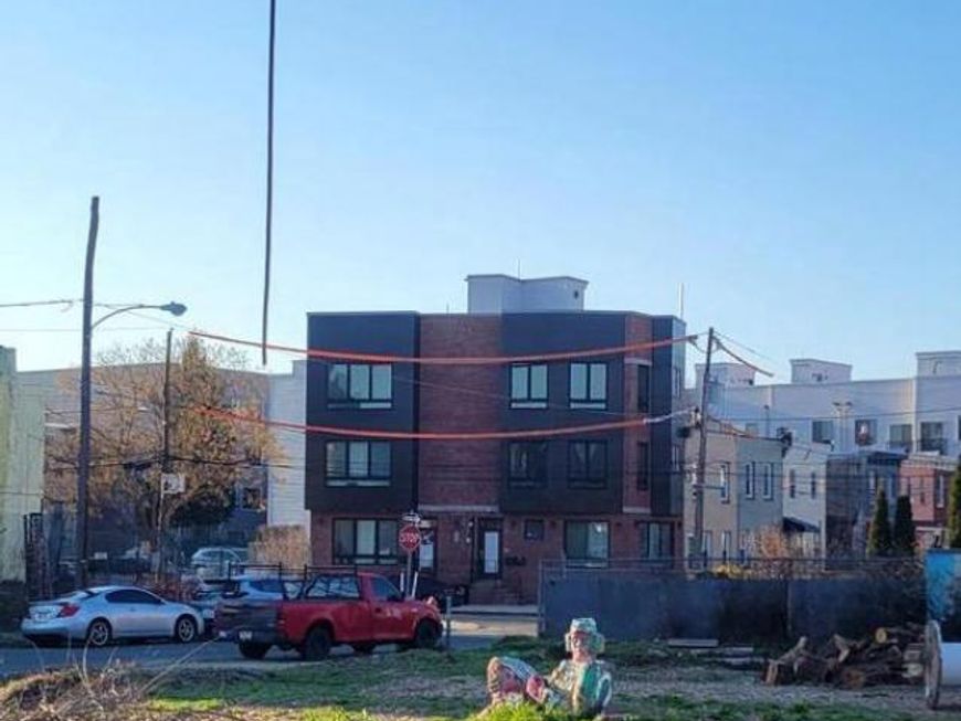 2032 N Orianna Street, Philadelphia, PA 19122 Main Photo