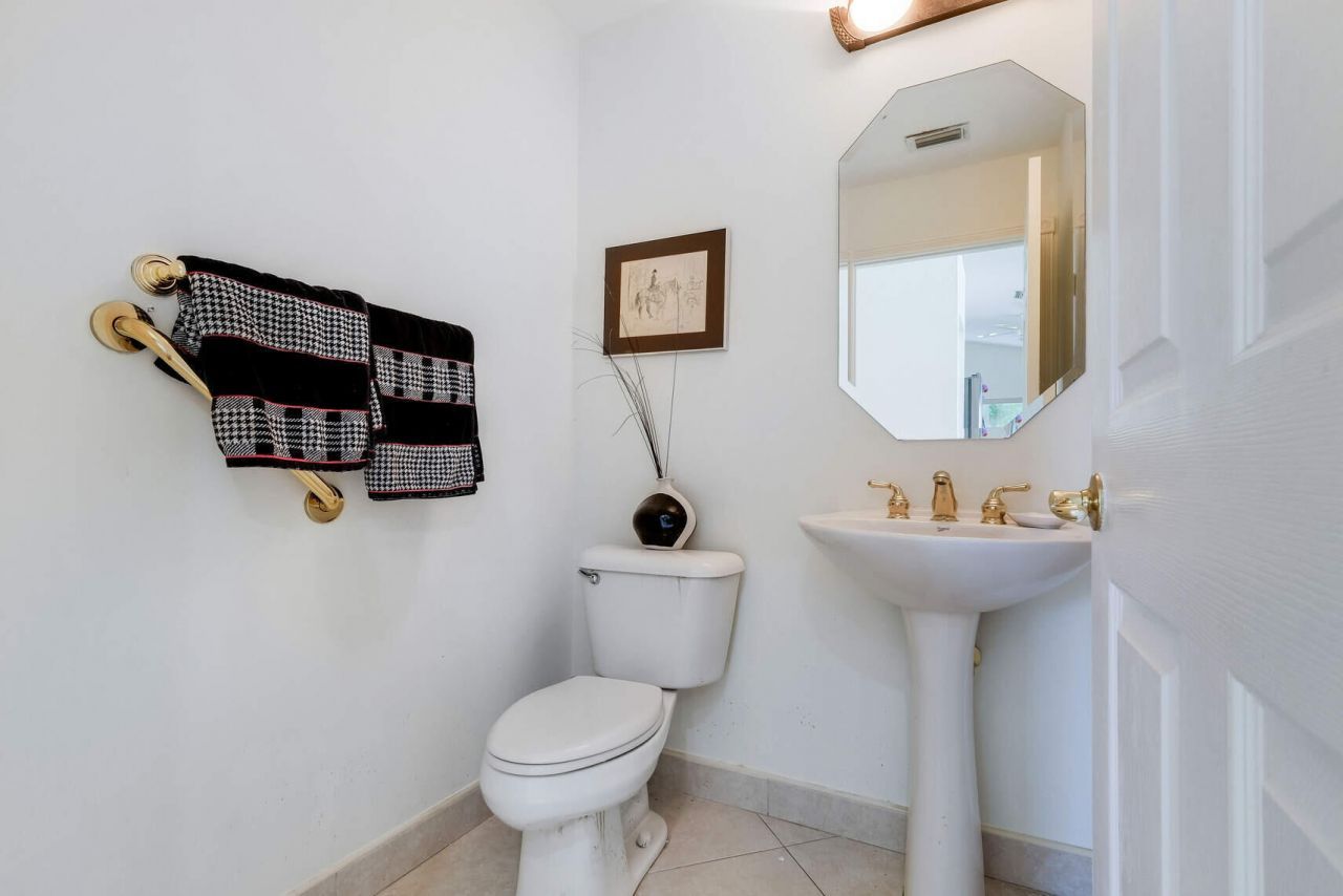 8200 Playa Del Sur Boulevard, Lake Worth, FL 33467 Photo
